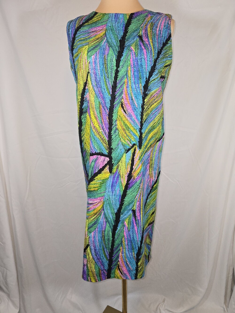 Vintage Multicolor Feather-Print Shift Dress - Vibrant Blue/Green/Pink